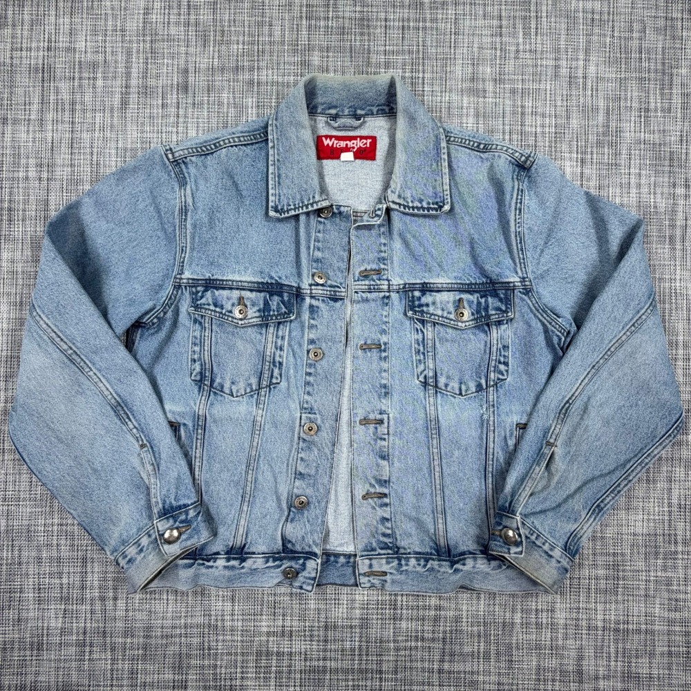 Wrangler Hero Mens Denim Trucker Jacket Medium Blue Cotton Button Front Pockets